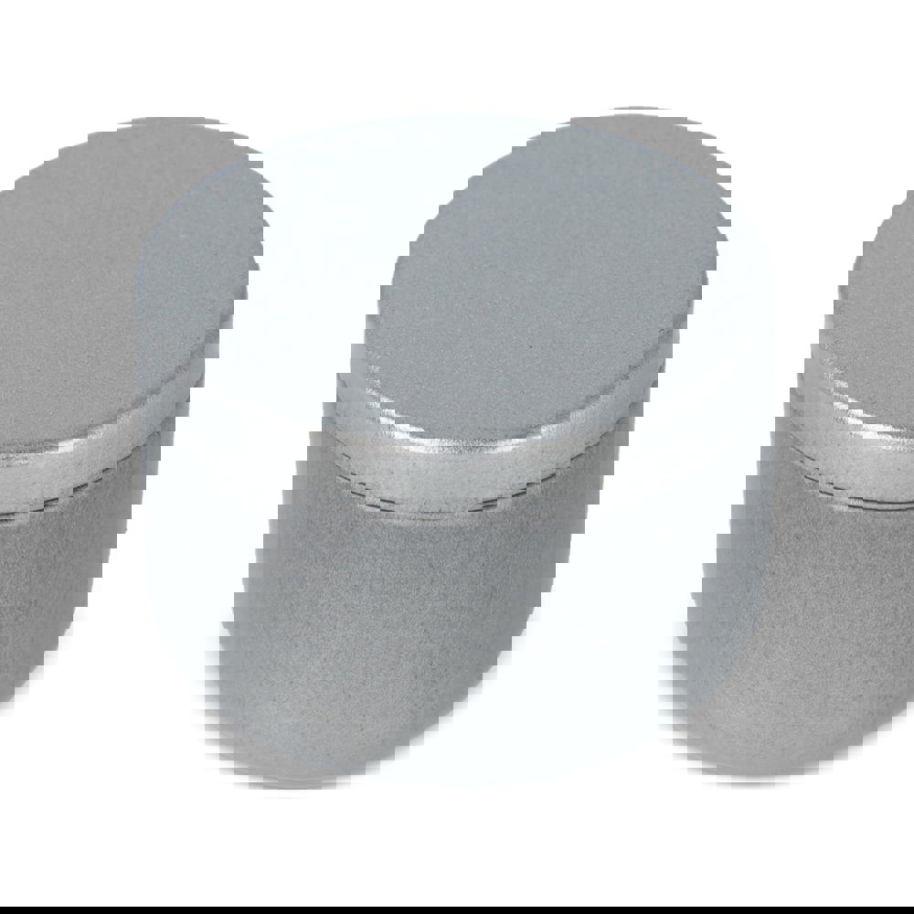 Asana unparfümierte Kerze auf Pflanzenbasis in recycelter Dose - silber